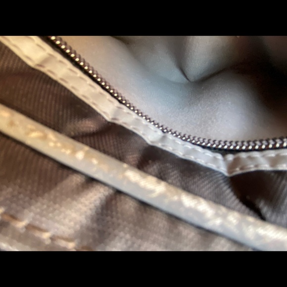 Lug Boxcar crossbody - Picture 12 of 12